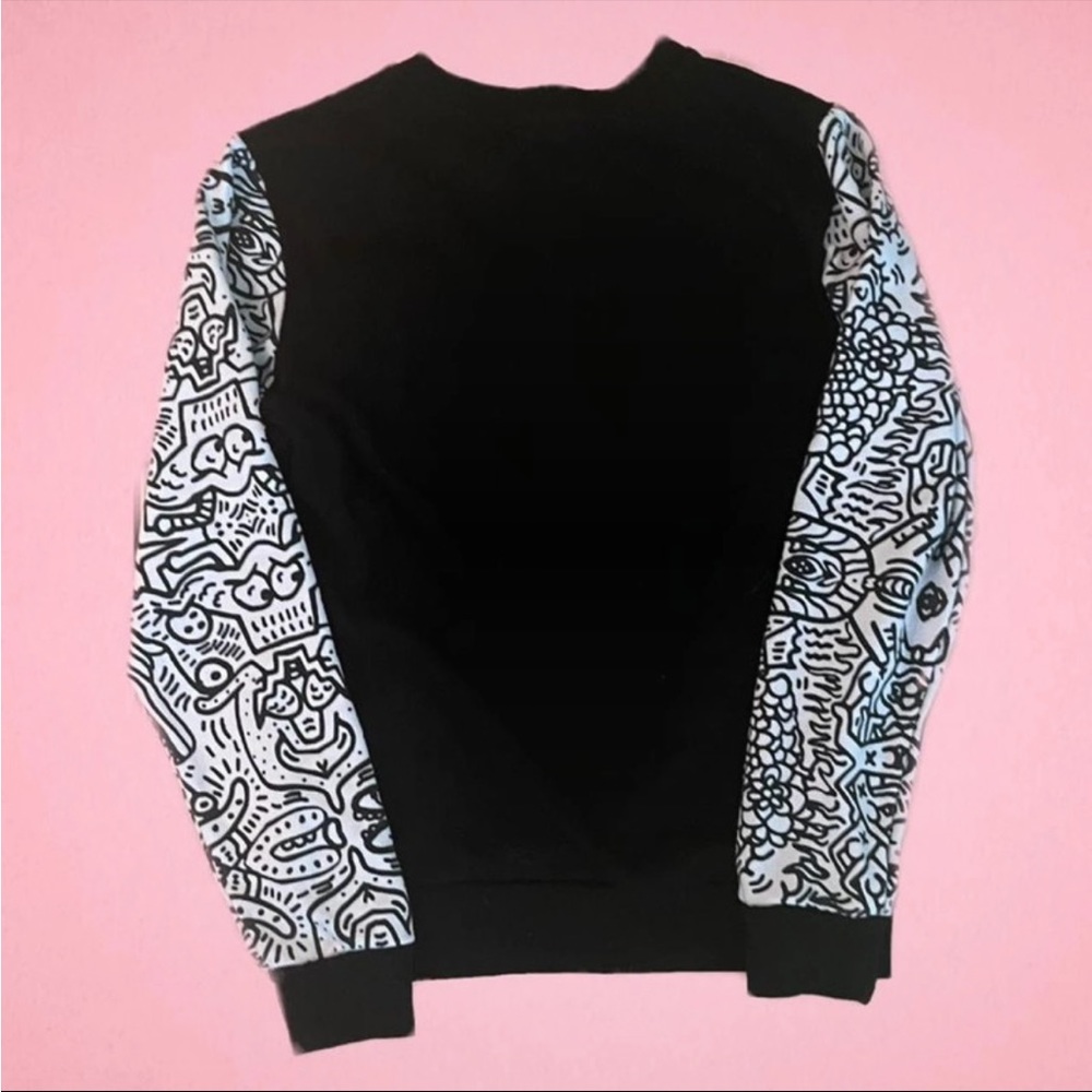 Art print oversized sweater